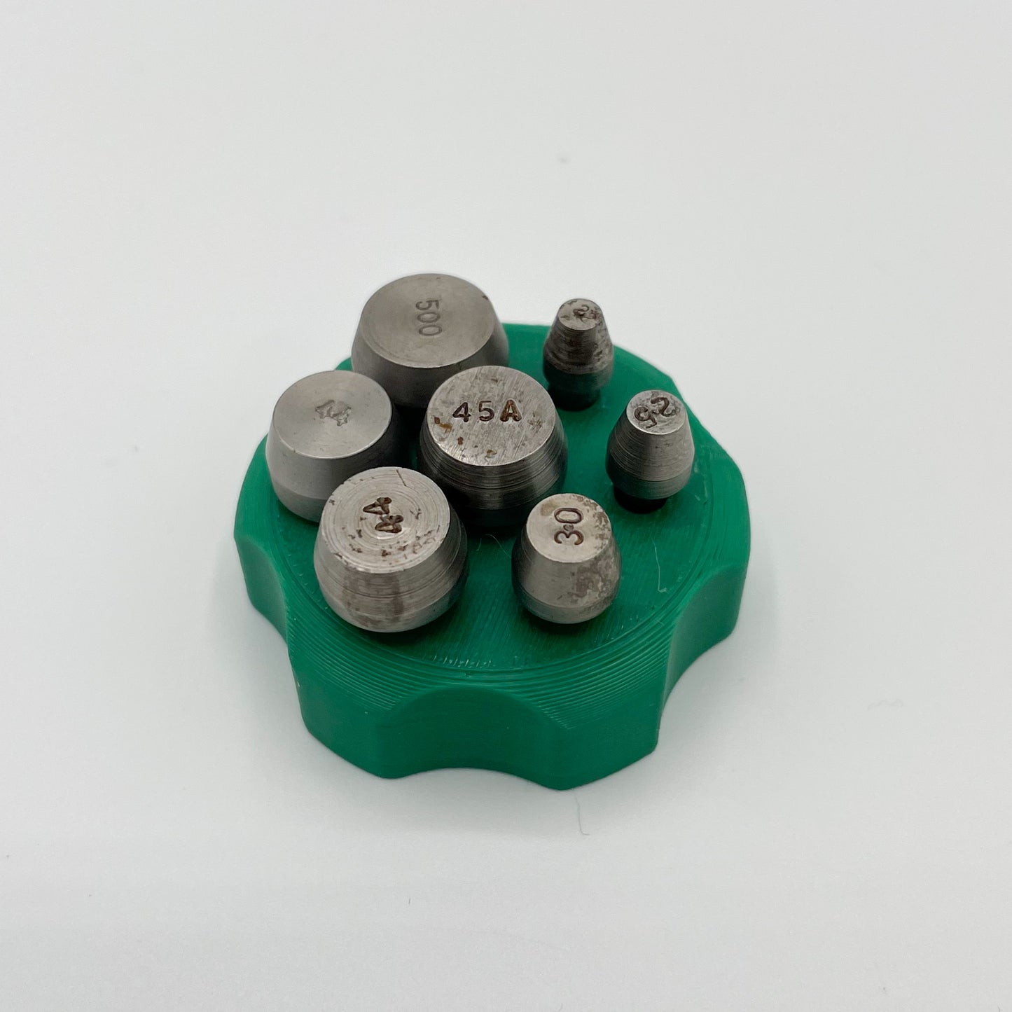 Magnetic Pilot Holder – Compact 7-Pilot Storage for RCBS, Hornady, Forster, or Redding Trimmers